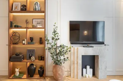 Télévision ou salle de divertissement dans l'établissement TheLander - Serviced Apartments in Opéra