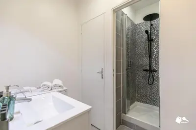 Salle de bains dans l'établissement MBA - Pétion Splendide Appart