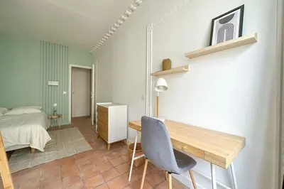 Un ou plusieurs lits dans un hébergement de l'établissement Flexliving - room - Echiquier