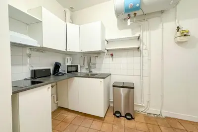 Cuisine ou kitchenette dans l'établissement Flexliving - room - Echiquier