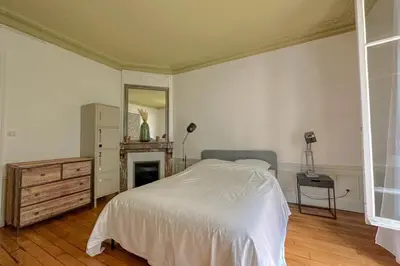 Un ou plusieurs lits dans un hébergement de l'établissement Flexliving - whole flat - Bachaumont