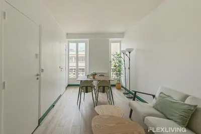 Coin salon dans l'établissement Flexliving - room - Batelière