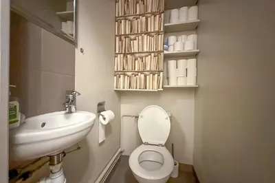 Salle de bains dans l'établissement Flexliving - room - Bachaumont