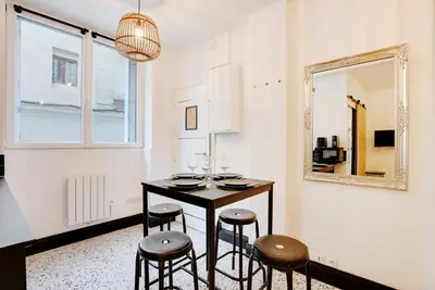 Plan de l'établissement Cosy Studio - 3P - Place de la Bastille