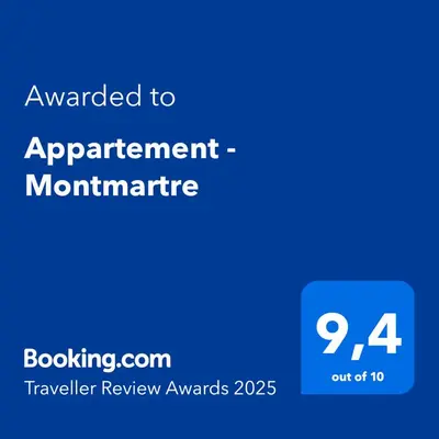 Certificat, récompense, panneau ou autre document affiché dans l'établissement Appartement - Montmartre