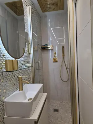 Salle de bains dans l'établissement Appartement - Montmartre