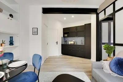 Cuisine ou kitchenette dans l'établissement Lovely apartment - 1BR-4P - Buttes-Chaumont