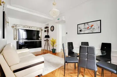 Coin salon dans l'établissement Dazzling flat - 3BD8P - Arc de Triomphe