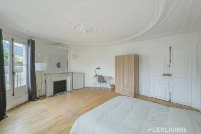 Cuisine ou kitchenette dans l'établissement Flexliving - room - Turbigo
