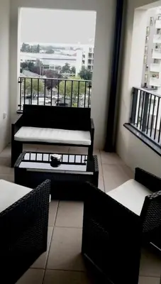 Coin salon dans l'établissement 3 pièces tout neuf de haut standing à 10mn de Paris avec terrasse vue Sacré Coeur