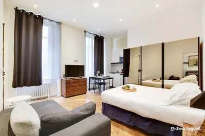 Télévision ou salle de divertissement dans l'établissement Peaceful Studio - 2P - Le Marais