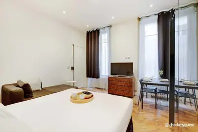 Télévision ou salle de divertissement dans l'établissement Peaceful Studio - 2P - Le Marais