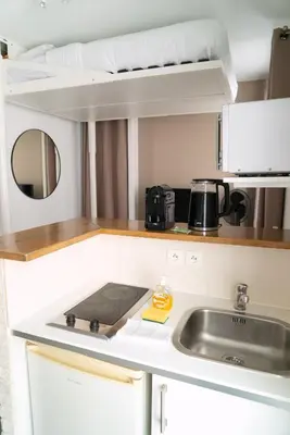 Cuisine ou kitchenette dans l'établissement L'immersion - Super Studio - République - Paris