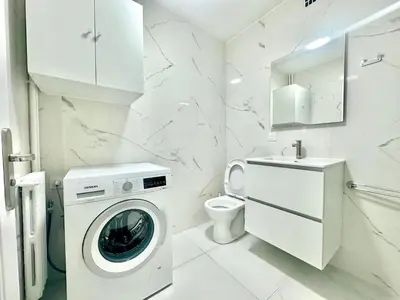 Salle de bains dans l'établissement Modern studio near Gare de Lyon Bercy F1