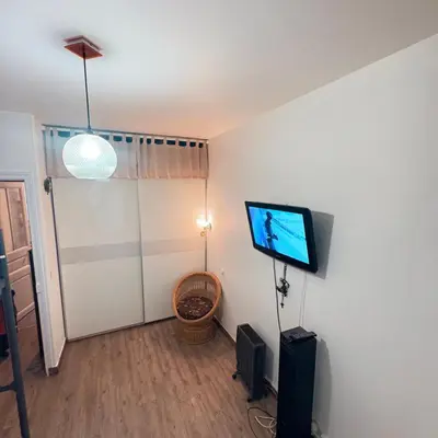 Télévision ou salle de divertissement dans l'établissement Appartement Paris 18