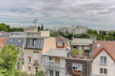 Vue générale sur Vanves ou vue de la ville depuis l'appartement