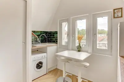 Cuisine ou kitchenette dans l'établissement Le Gresset - Vanves