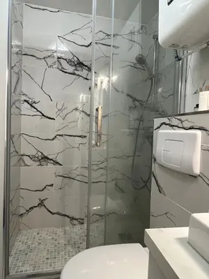 Salle de bains dans l'établissement Studio à 2 minutes de lafayette