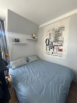 Un ou plusieurs lits dans un hébergement de l'établissement Studio Artiste Paris