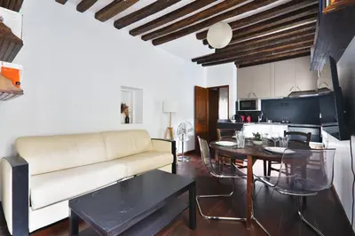Plan de l'établissement Appartement Quartier Saint Marcel Free Netflix