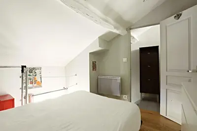 Un ou plusieurs lits dans un hébergement de l'établissement Comme une maison Paris 11ème