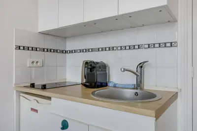 Cuisine ou kitchenette dans l'établissement Paris Marais Rosiers