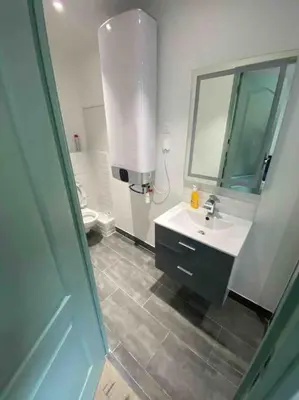Salle de bains dans l'établissement M2 Appart 3 chambres 5 min metro - PARC EXPO