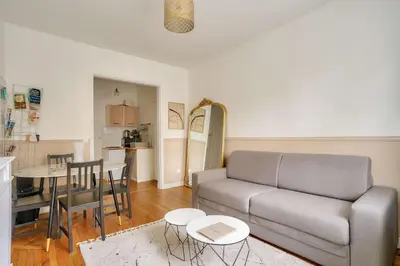 Coin salon dans l'établissement Urban oasis 1BR - Paris