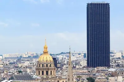 Vue générale sur Malakoff ou vue de la ville depuis l'appartement