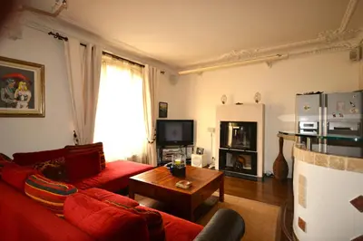 Cuisine ou kitchenette dans l'établissement Great apartment near rue Daguerre - pls book on air-bnb