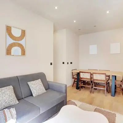Refurbished Apartment - 2BD-8P - Place D'Italie