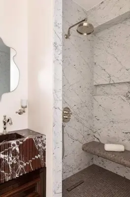 Salle de bains dans l'établissement Porte Maillot - Luxe