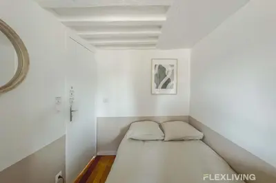 Un ou plusieurs lits dans un hébergement de l'établissement Flexliving - room - Lune