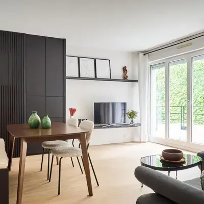 Beautiful central apartment near Eiffel Tower and Invalides