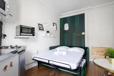 Cuisine ou kitchenette dans l'établissement Studio Ginoux - Welkeys