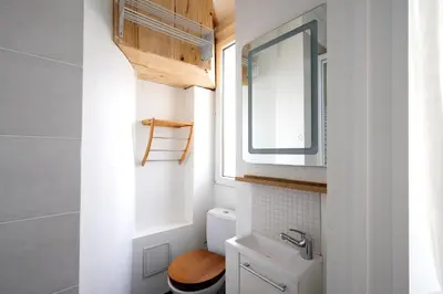 Salle de bains dans l'établissement Studio Ginoux - Welkeys