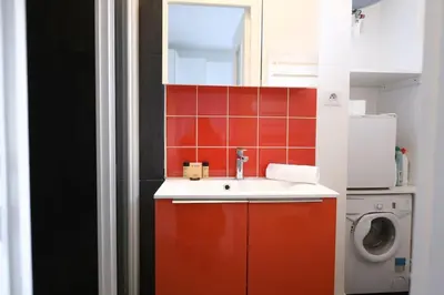Cuisine ou kitchenette dans l'établissement Shelter Oberkampf