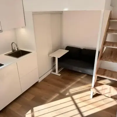 Studio Metro Paris La-defense