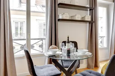 Plan de l'établissement Bluestay 237 - Superbe Appartement à Paris