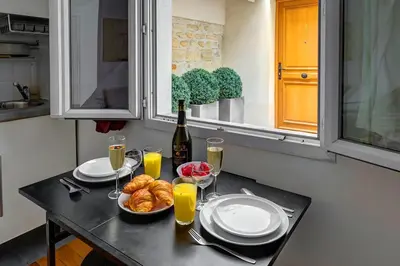 Nourriture dans l'appartement ou à proximité