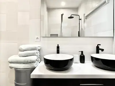 Salle de bains dans l'établissement Superbe Appartement côté Jardin