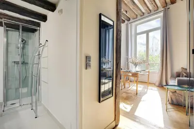 Salle de bains dans l'établissement Modern flat - 1BD-4P - Arts et Métiers