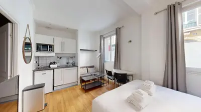 Cuisine ou kitchenette dans l'établissement Bluestay 235 - Superbe appartement à Paris