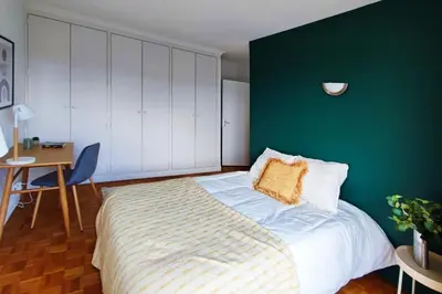Un ou plusieurs lits dans un hébergement de l'établissement Flexliving - whole flat - Villon