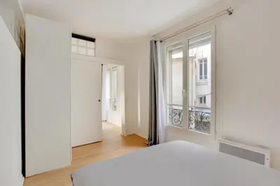 Un ou plusieurs lits dans un hébergement de l'établissement Flex Living - whole house - Claude Bernard
