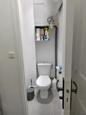 Salle de bains dans l'établissement Studio à deux pas du métro