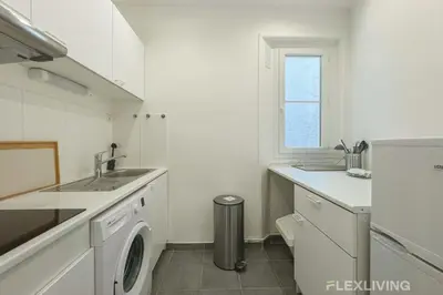 Cuisine ou kitchenette dans l'établissement Cozy Room in Alésia Paris 14th