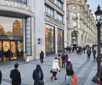 Clients de l'établissement Grand Champs Elysees