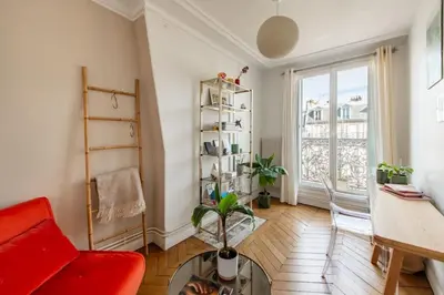 Coin salon dans l'établissement Le voltaire