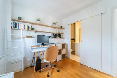 Télévision ou salle de divertissement dans l'établissement Le Céleste - Wifi - Sacré-Cœur